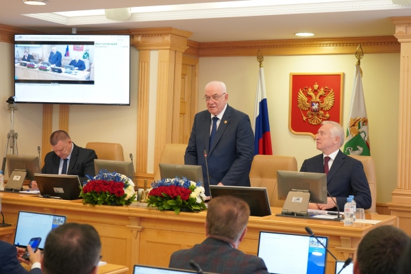 Изображение к новости 'Депутаты Законодательной думы VIII созыва приступили к работе'. 