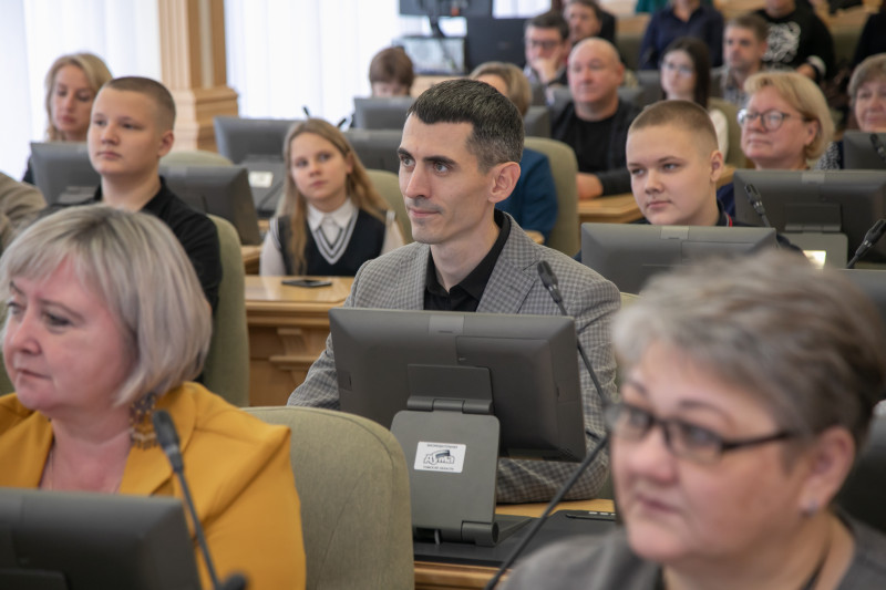 Фотография 1 из 30. 