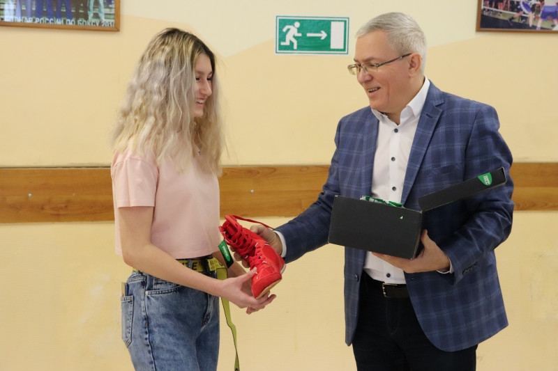 Фотография 1 из 4. 