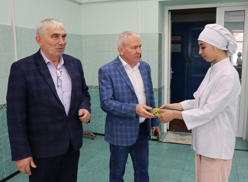 Фотография 3 из 6. 