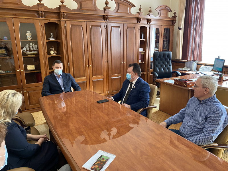 Фотография 1 из 6. 