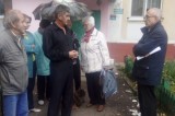 Изображение к новости 'Дворовые встречи с избирателями'. 