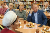 Изображение к новости 'С уважением и благодарностью: депутат поздравил ветеранов'. 